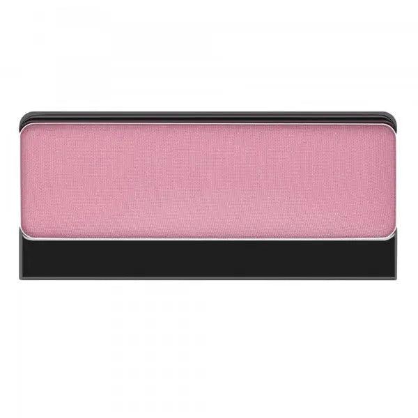 Malu Wilz Blush compact featuring a finely milled pink powder for a natural flush and radiant glow, 4 grams.