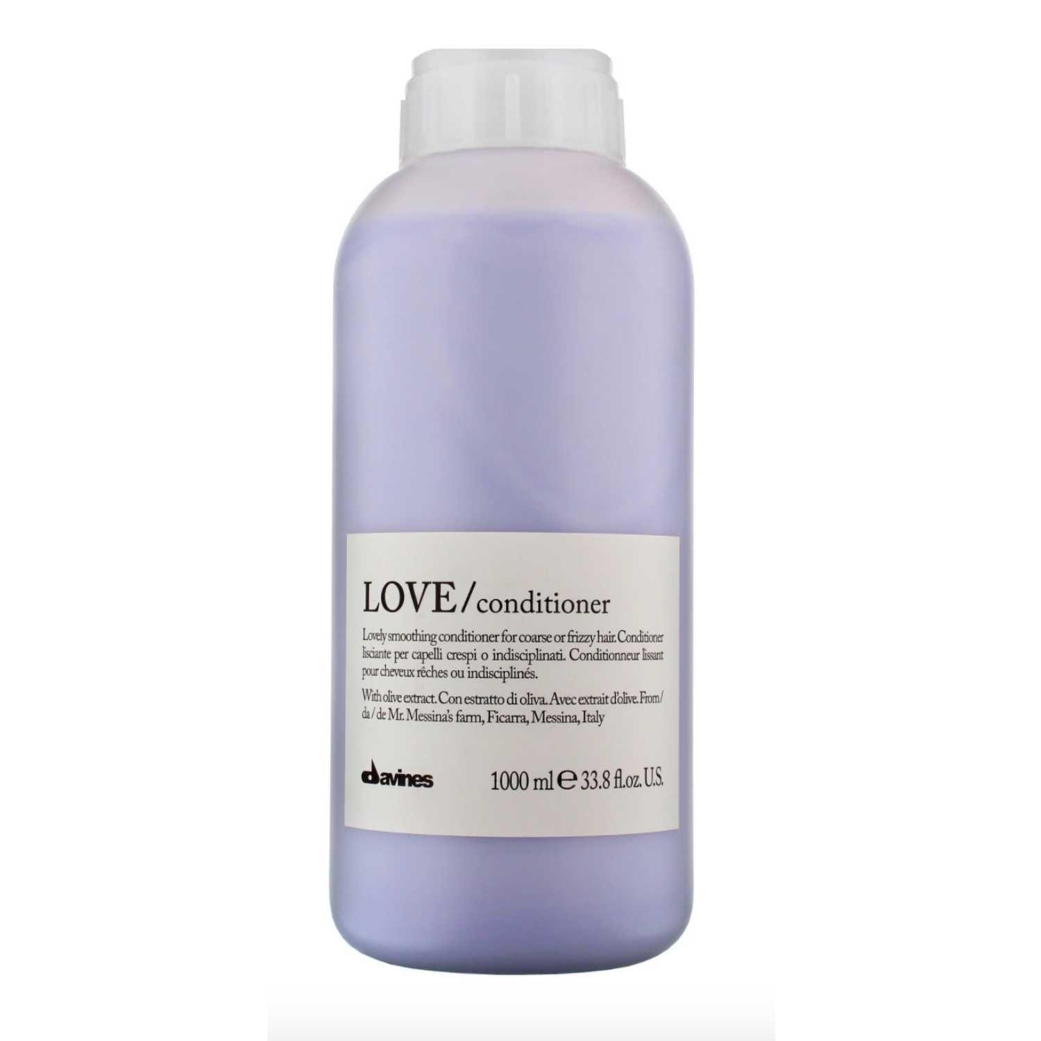 Davines Essential Haircare LOVE Smoothing Conditioner 1000ml bottle for frizz control and shiny hair.