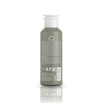 Neuma Re Neu Conditioner bottle, lightweight formula for detangling, nourishing, and smoothing hair with peppermint and vanilla aroma.