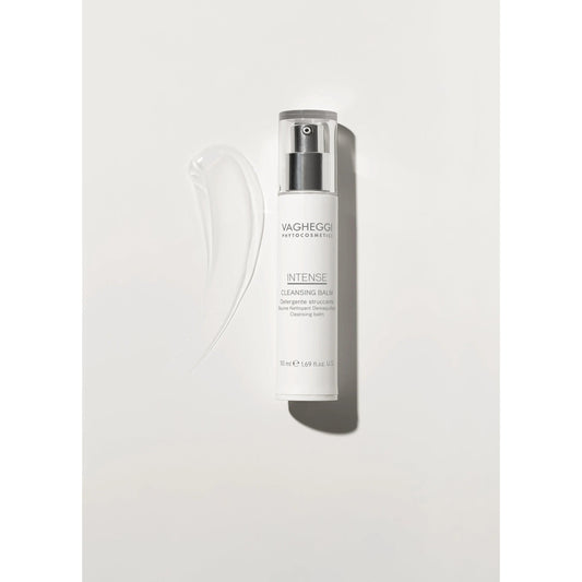 Baume Nettoyant Démaquillant Intense in a sleek bottle with gel texture for effective skin cleansing and make-up removal.