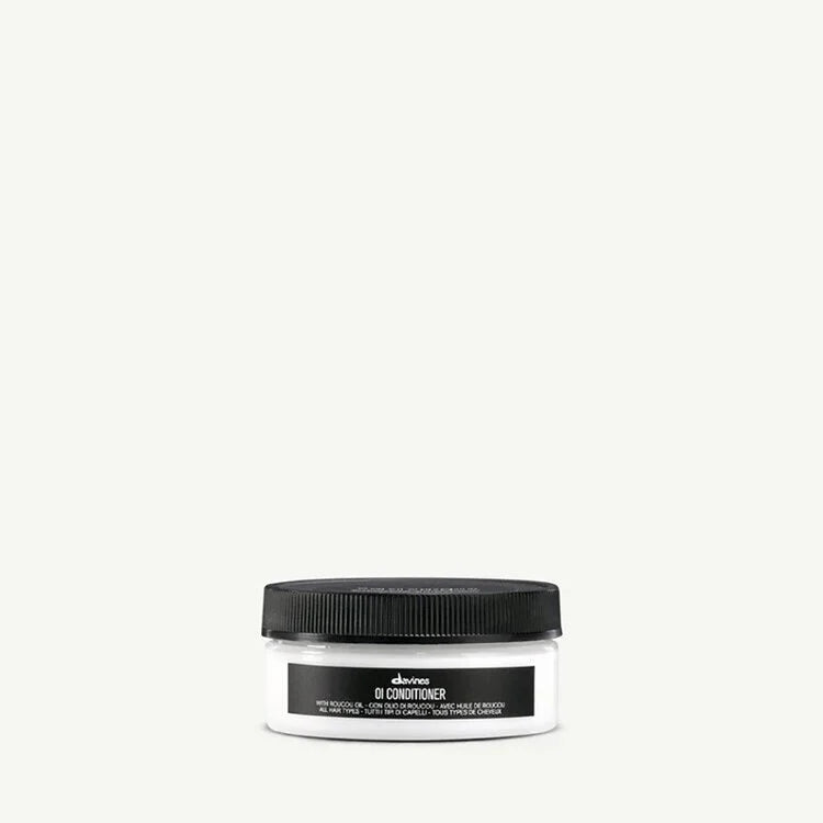 Davines OI Travel Holiday Set - Elegant Tropical Forest