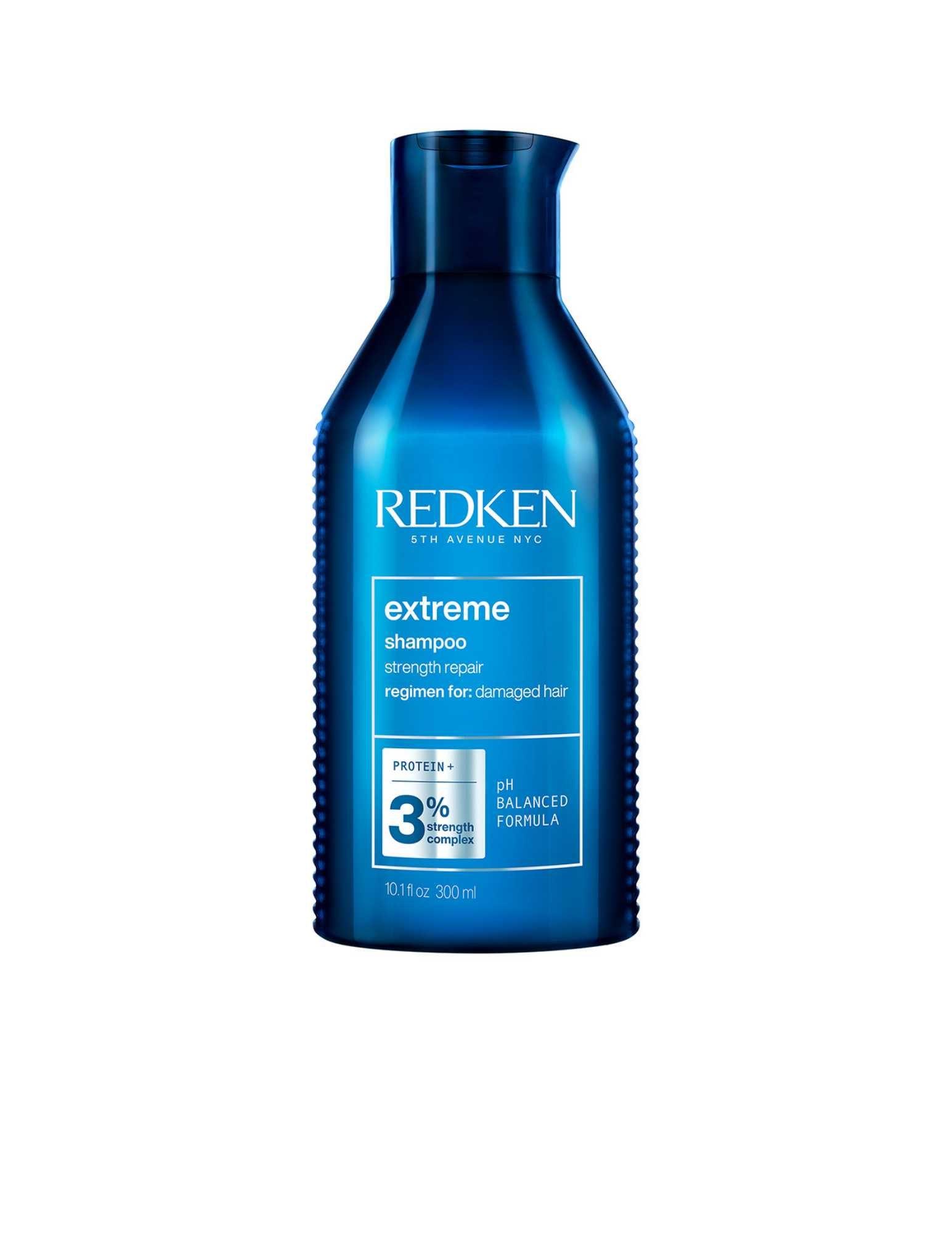 Redken Extreme Shampoo 300ml bottle for strengthening and fortifying damaged hair.