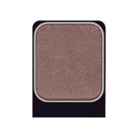 Malu Wilz Eyeshadow in a shimmering brown shade, perfect for adding dimension to eye makeup looks.