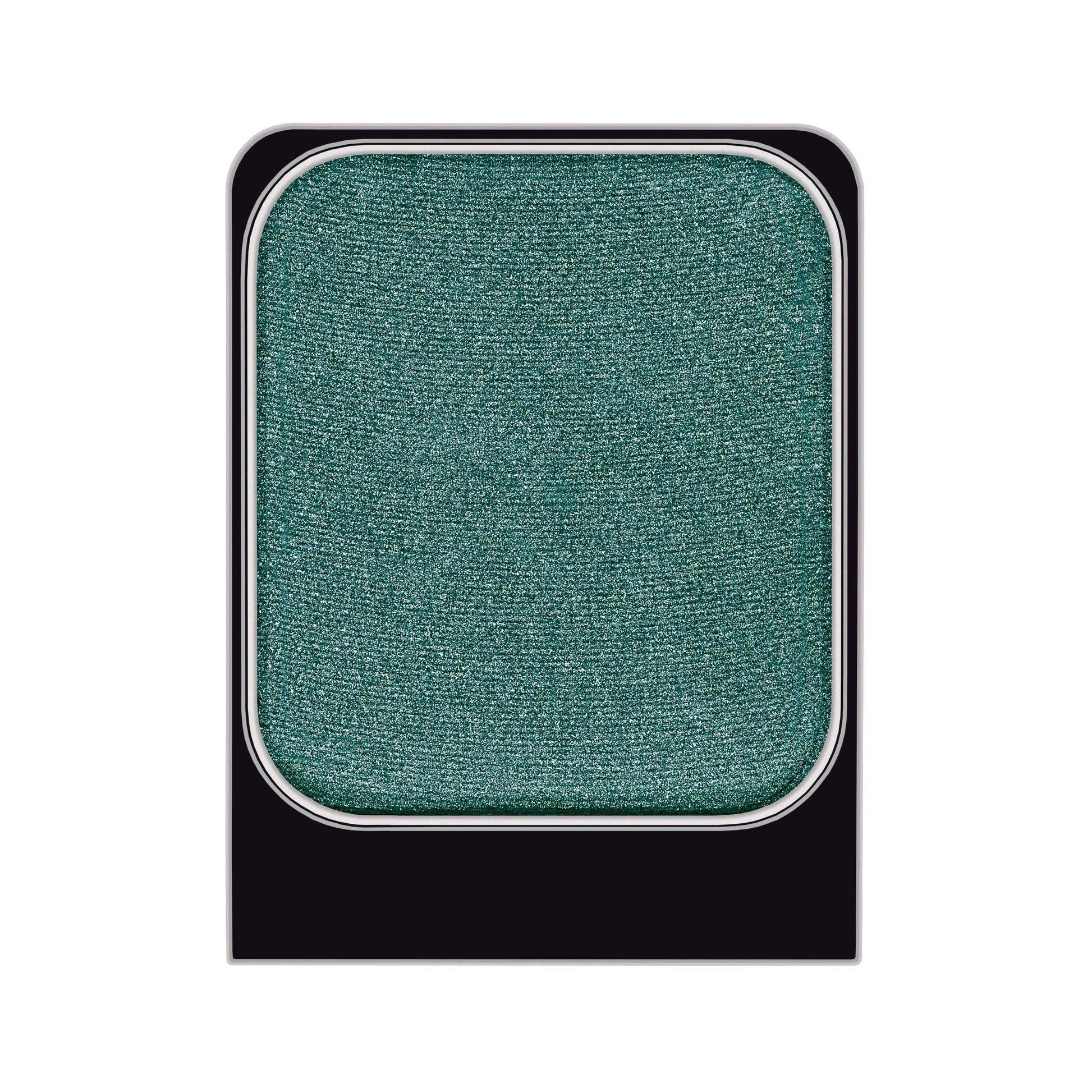 Malu Wilz Eyeshadow in rich teal shade, perfect for adding color and dimension to eye makeup looks.