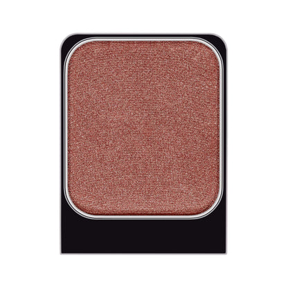 Malu Wilz Eyeshadow in a shimmering rose shade, perfect for enhancing eye makeup looks with high-quality color.