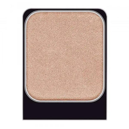 Malu Wilz Eyeshadow in shimmering beige shade, perfect for enhancing eye makeup looks. High-quality powder formulation.