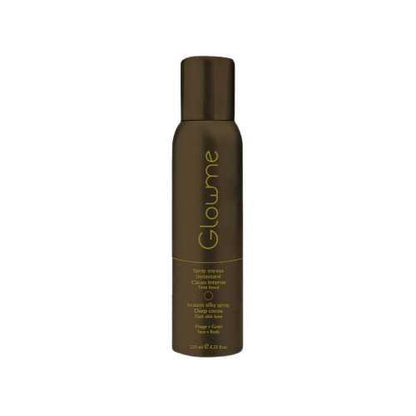 Instant Silky Spray for self-tanning, delivering rich bronze pigments for a flawless, moisturized tan.