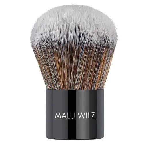 Malu Wilz Kabuki Brush with soft, dense bristles for flawless makeup application and ergonomic design.