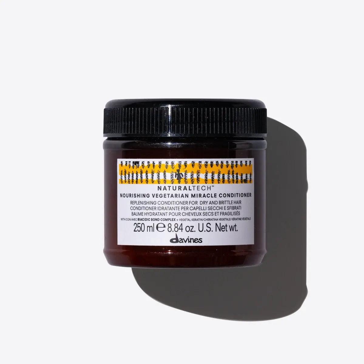 Nourishing Vegetarian Miracle Conditioner in a 250 ml jar, moisturizing balm for dry, brittle hair by Davines.