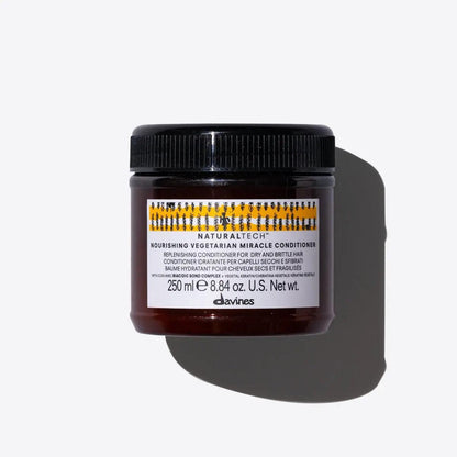 Nourishing Vegetarian Miracle Conditioner in a 250 ml jar, moisturizing balm for dry, brittle hair by Davines.