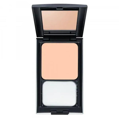 Malu Wilz Perfect Finish Powder Foundation (9g) compact showing powder and applicator for a flawless matte complexion.