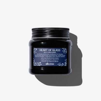 Davines Heart of Glass Rich Conditioner for enhancing and nourishing blonde hair, 250ml jar.