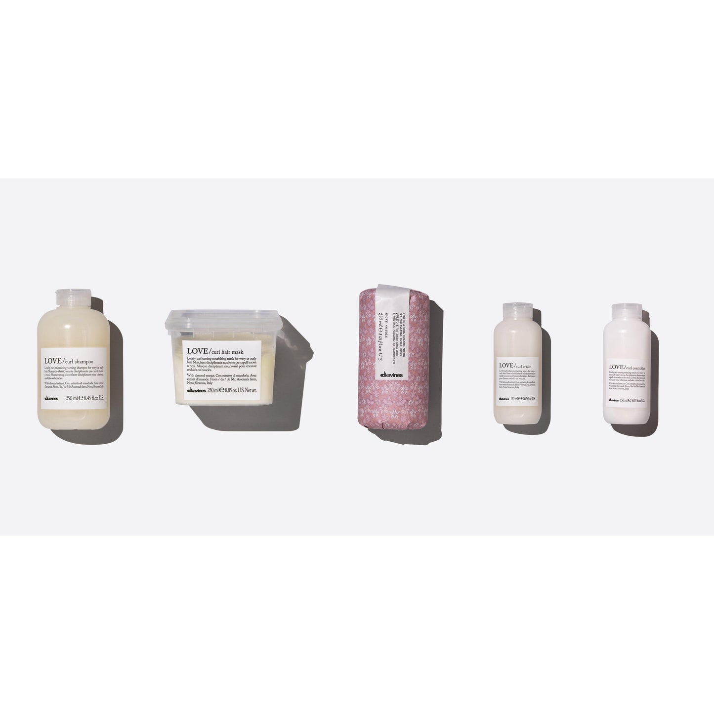 Wash & Go Curls Set featuring LOVE Curl Shampoo, Mask, Building Serum, Cream, and Controller for effortless curls.