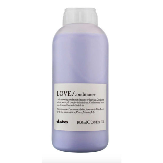 Davines Essential Haircare LOVE Smoothing Conditioner Liter Davines Claudia Iacono